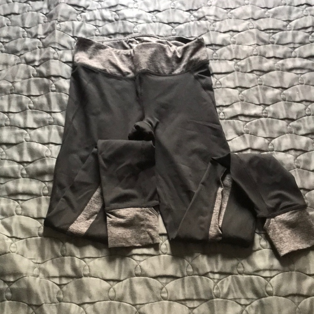 Gaiam stirrup leggings size s